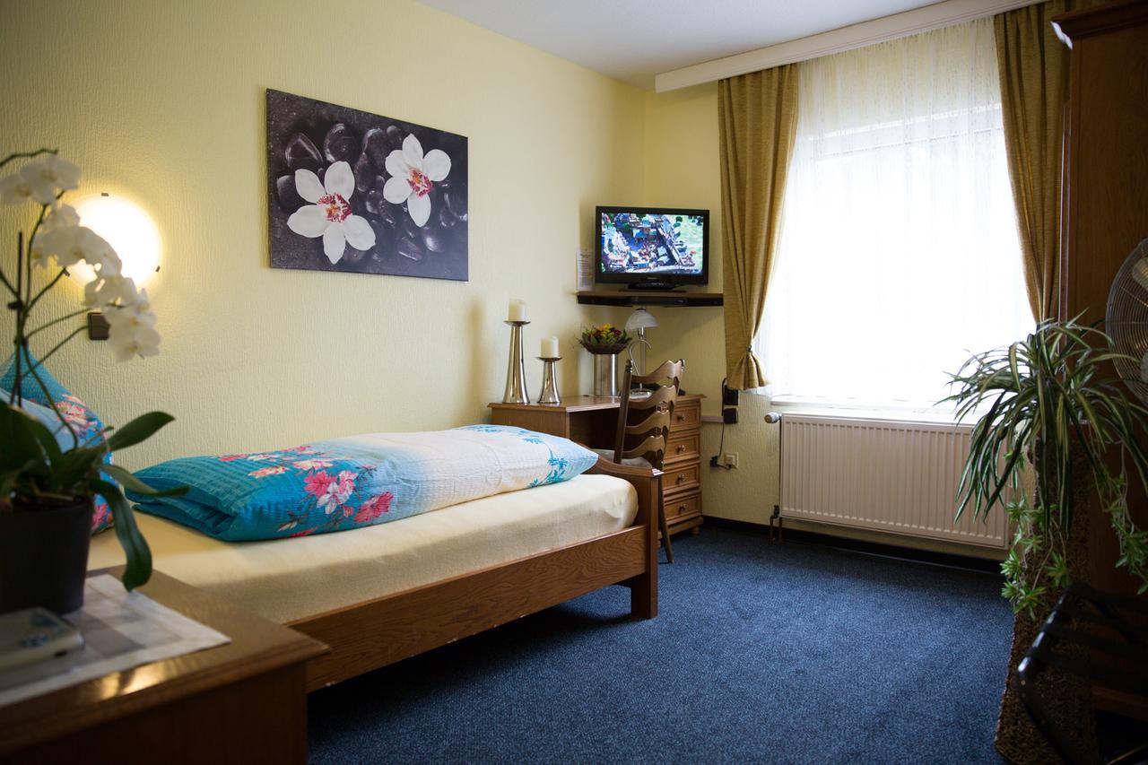 Hotel Zur Bruecke Krefeld Eksteriør bilde